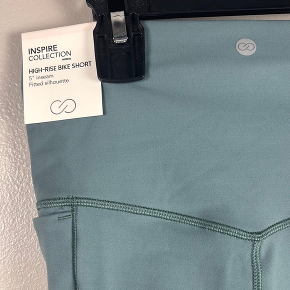 Calia Inspire Bike Short 5” Puya Green - Picture 4 of 5